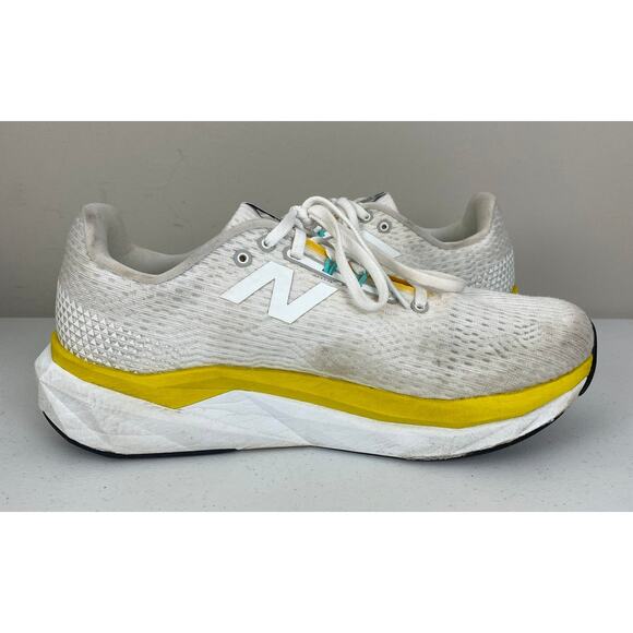 Women New Balance FuelCell Propel V5 athletic shoes sneakers MFCPRLC5, 9.5D - Picture 3 of 8